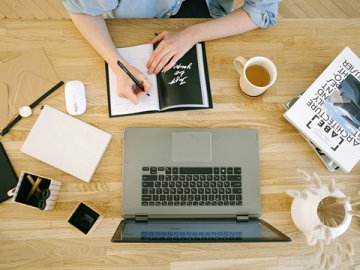 如何修改法國VAT公司名稱和地址信息？