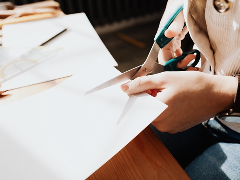 英國(guó)清關(guān)需提供地址？如何解決？