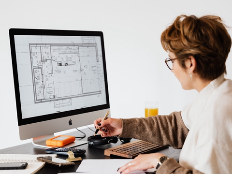 亞馬遜自然排名首頁，是否繼續(xù)投入廣告？