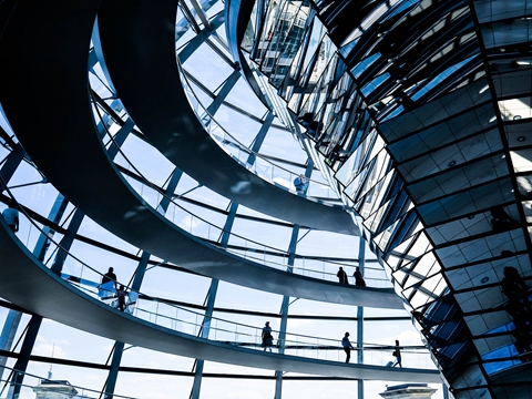 探索香港公司年審罰款的上限:全面解析及應(yīng)對(duì)策略 探索香港公司年審罰款的上限:全面解析及應(yīng)對(duì)策略