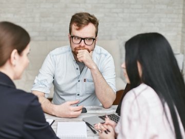 亞馬遜歐代英代可以使用他人信息嗎？